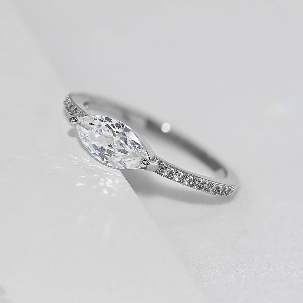 Oval Ring
