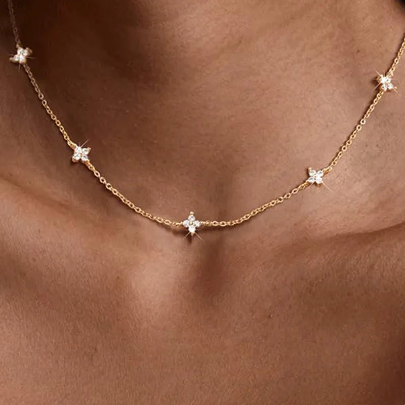 Dainty Lucky Leaf Necklace