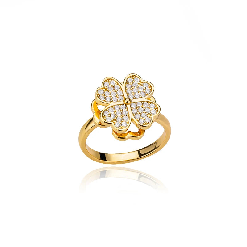 Clover Rings