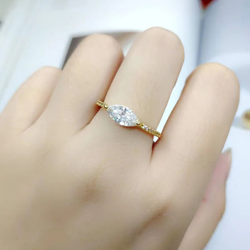 Oval Ring