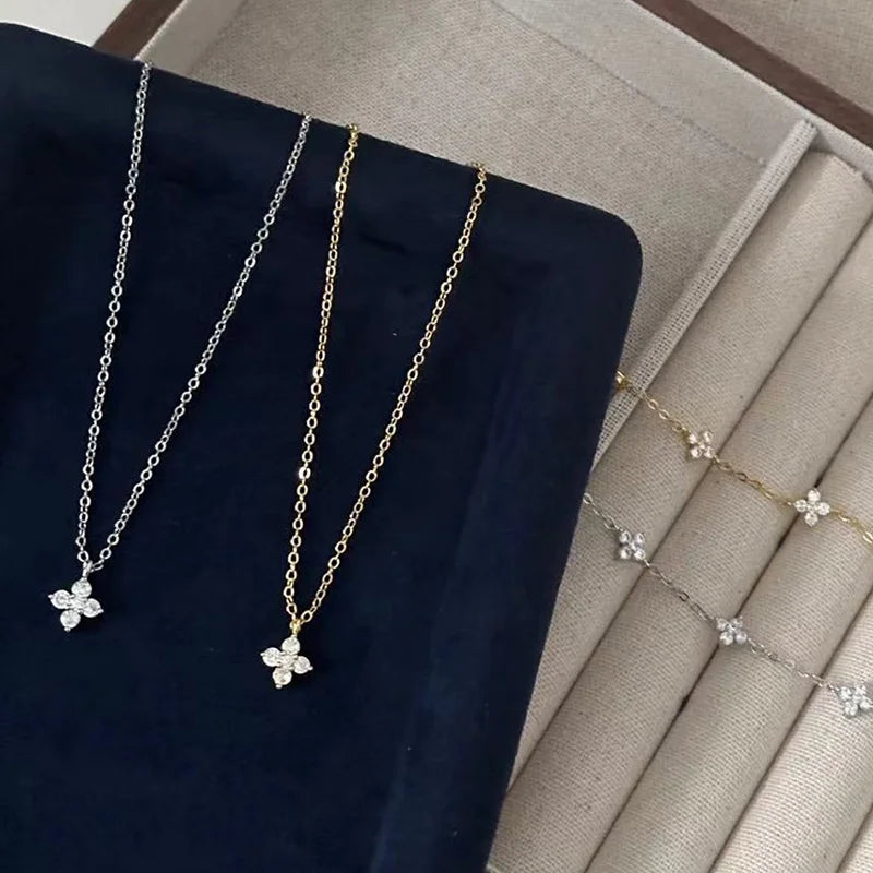 Dainty Lucky Leaf Necklace