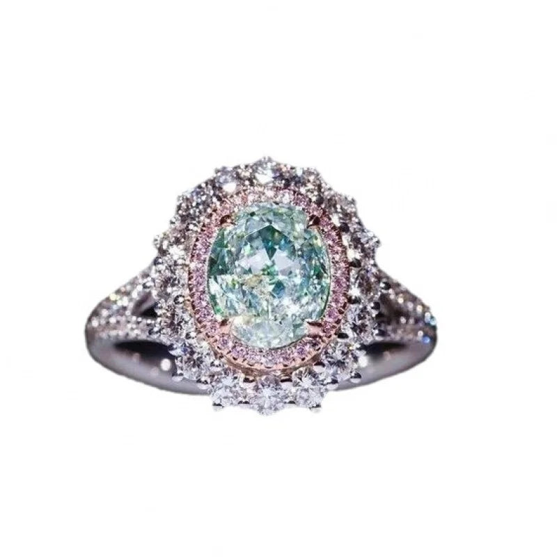 Luxurious Silver Ring