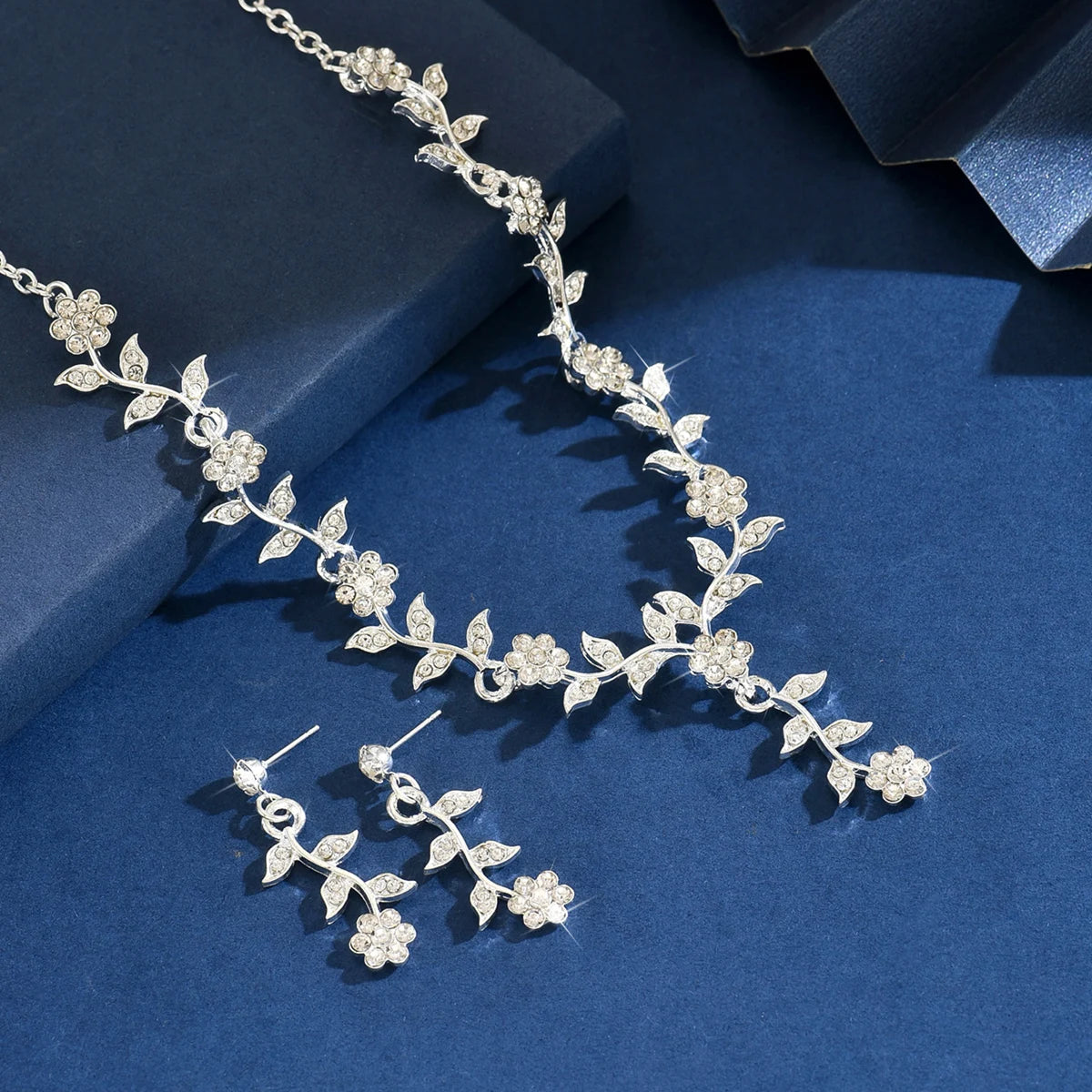 3PC Women's Fashion Design Flower